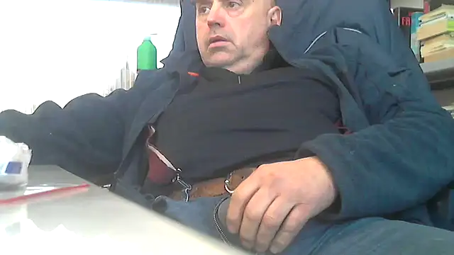 pantomax online show from April 3, 11:19 am