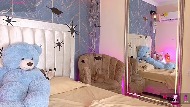 geral johanson online show from October 31, 3:02 pm