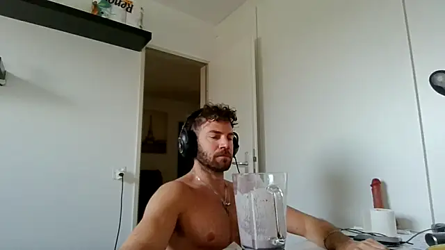 alpha-hunk online show from March 22, 9:56 am