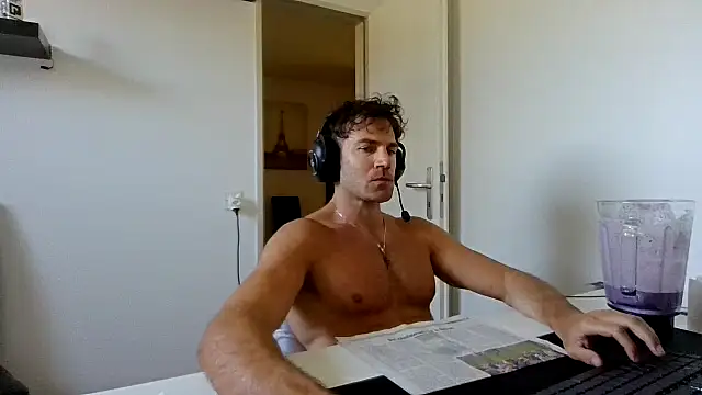 alpha-hunk online show from April 25, 10:18 am