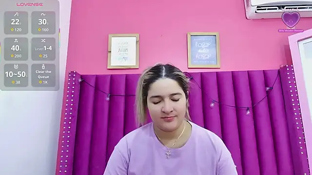 Snapshot of collegepawglovedaddy chatting on February 2, 7:56 pm collegepawglovedaddy online show from February 2, 7:56 pm