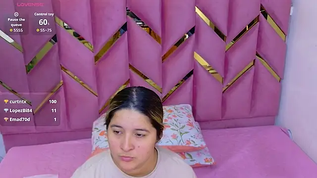 Snapshot of collegepawglovedaddy chatting on February 26, 7:57 pm collegepawglovedaddy online show from February 26, 7:57 pm