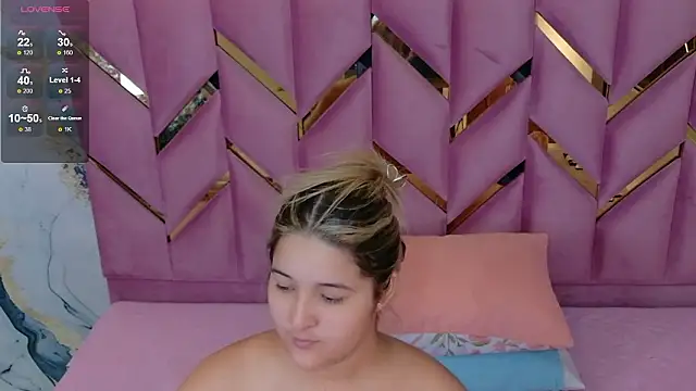 Snapshot of collegepawglovedaddy chatting on March 9, 8:13 pm collegepawglovedaddy online show from March 9, 8:13 pm