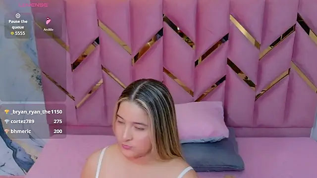 Snapshot of collegepawglovedaddy chatting on March 19, 8:02 pm collegepawglovedaddy online show from March 19, 8:02 pm