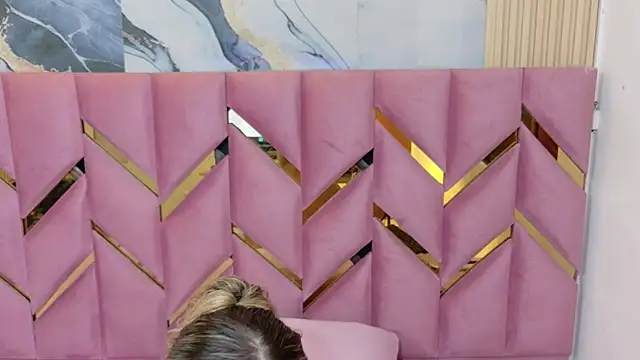 Snapshot of collegepawglovedaddy chatting on March 24, 8:03 pm collegepawglovedaddy online show from March 24, 8:03 pm