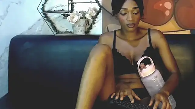 Ebonypreciousx online show from February 3, 12:54 pm