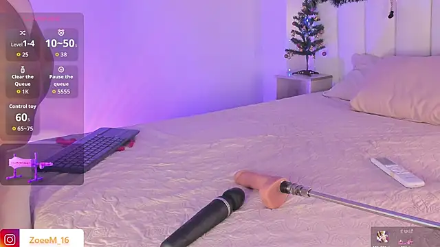 Zoe1 2 online show from December 5, 8:05 pm