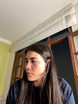 Snapshot of aurora_divine chatting on October 24, 10:50 pm aurora divine online show from October 24, 10:50 pm