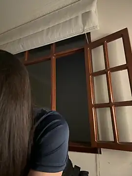 aurora divine online show from November 3, 11:48 pm