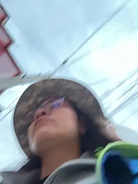 aurora divine online show from February 12, 10:49 pm