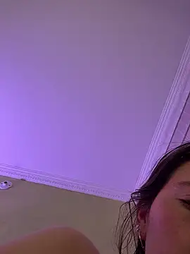 aurora divine online show from February 22, 1:09 pm