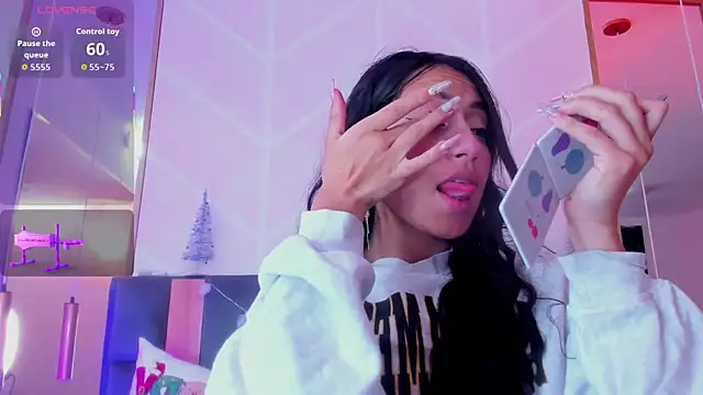 MadyJackson online show from December 15, 11:47 am