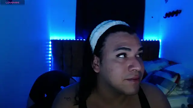 alexiaaross online show from May 10, 11:43 pm