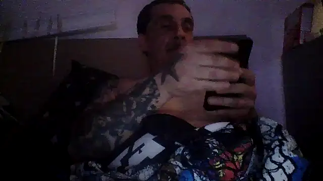CandiedPompano online show from June 12, 4:22 am