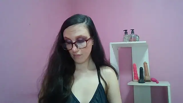 LolaBoobs online show from May 9, 7:35 am