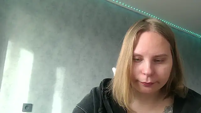 Snapshot of Thalia__Star chatting on January 31, 10:10 am Thalia Star online show from January 31, 10:10 am
