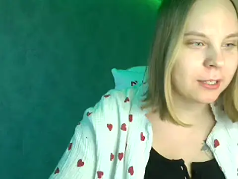 Snapshot of Thalia__Star chatting on March 1, 5:31 am Thalia Star online show from March 1, 5:31 am