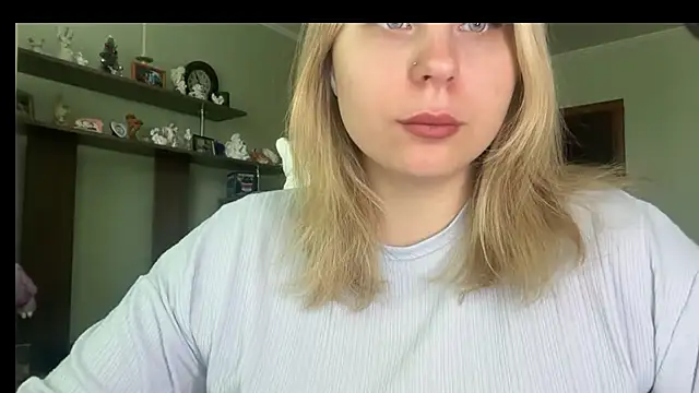 Thalia  Star online show from March 19, 7:56 am