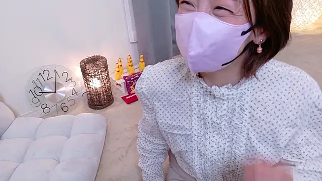 Snapshot of Risa_06 chatting on April 12, 1:05 pm Risa 06 online show from April 12, 1:05 pm