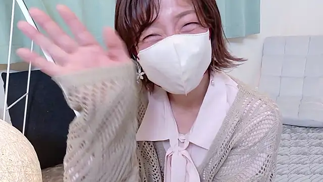 Snapshot of Risa_06 chatting on May 15, 1:07 pm Risa 06 online show from May 15, 1:07 pm