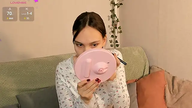 BlytheBlakeway online show from January 12, 6:27 pm