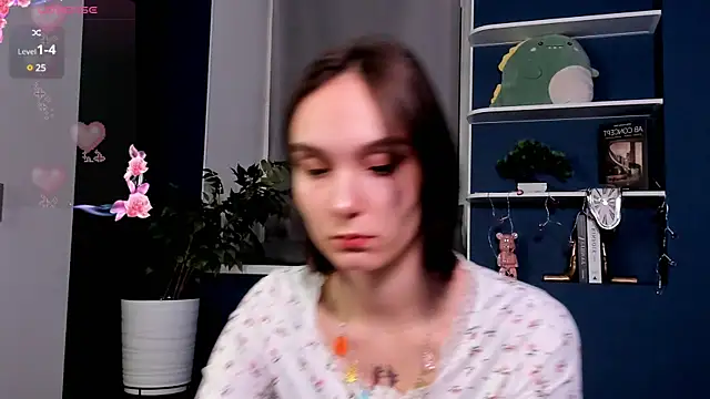 BlytheBlakeway online show from March 3, 6:33 pm