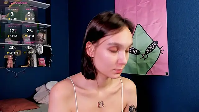 BlytheBlakeway online show from March 16, 1:28 am