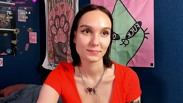 BlytheBlakeway online show from March 18, 1:10 am