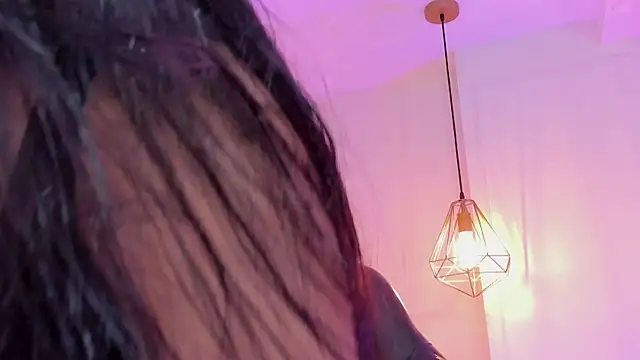 Snapshot of mallie_quinn chatting on February 22, 1:13 pm mallie quinn online show from February 22, 1:13 pm