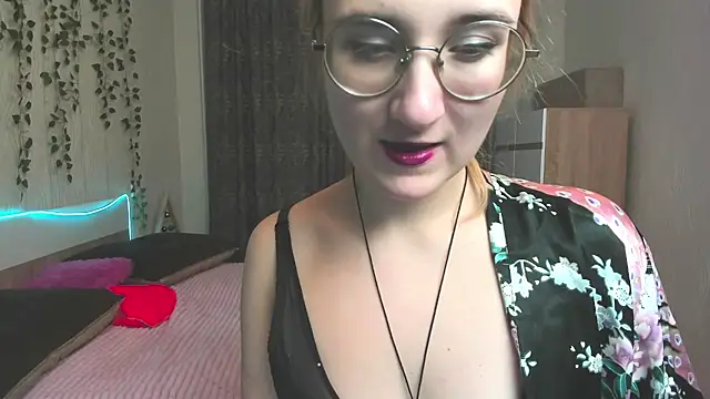 Snapshot of Miss_Elsa_ chatting on December 26, 2:55 am Miss Elsa online show from December 26, 2:55 am