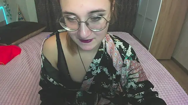 Snapshot of Miss_Elsa_ chatting on December 26, 5:58 am Miss Elsa online show from December 26, 5:58 am