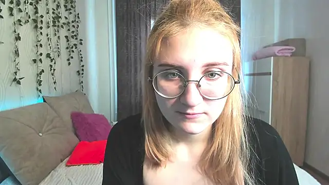 Snapshot of Miss_Elsa_ chatting on January 30, 6:56 am Miss Elsa online show from January 30, 6:56 am