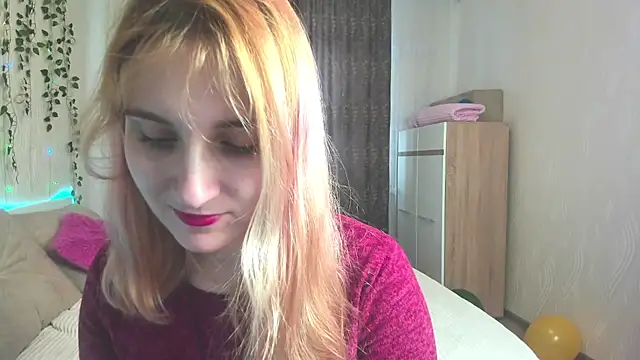 Snapshot of Miss_Elsa_ chatting on February 10, 9:36 am Miss Elsa online show from February 10, 9:36 am