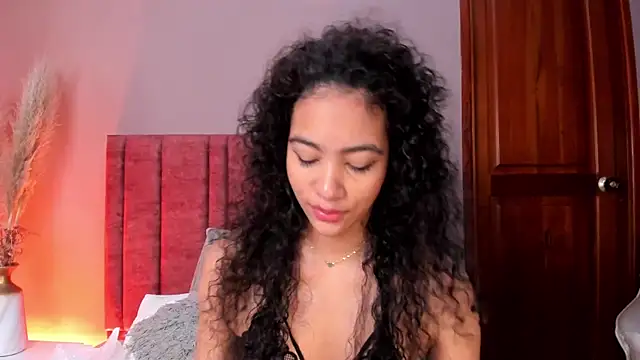 Snapshot of AntonellaHall_ chatting on November 21, 12:04 pm AntonellaHall online show from November 21, 12:04 pm