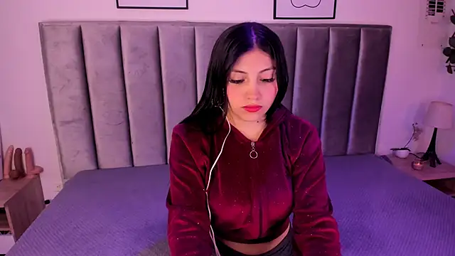 Emmy-Turnner online show from October 28, 12:09 pm