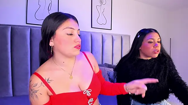 Snapshot of Laiia_Page chatting on November 28, 1:36 pm Laiia Page online show from November 28, 1:36 pm