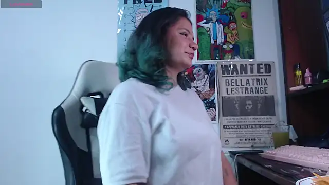 gigiqueen 18 online show from April 6, 1:14 am