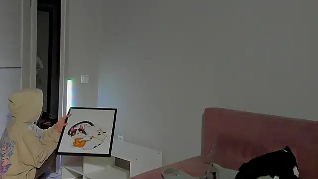 Snapshot of EllaSky_xoxo chatting on December 18, 11:40 pm EllaSky xoxo online show from December 18, 11:40 pm