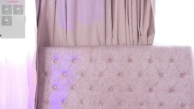 Alyssa jones online show from November 5, 1:55 pm