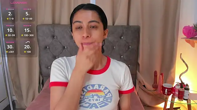 Alyssa jones online show from March 5, 2:13 pm