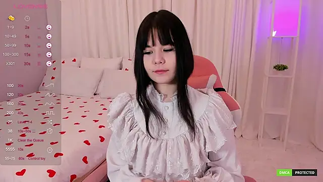 ClaireFaers  online show from February 9, 10:53 am