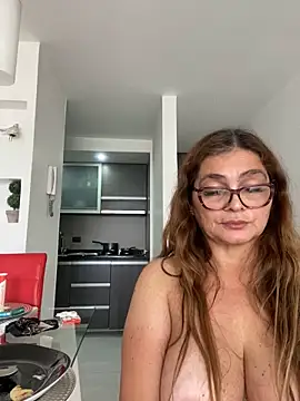 Snapshot of AntonellaAlondra4 chatting on March 2, 3:16 pm AntonellaAlondra4 online show from March 2, 3:16 pm