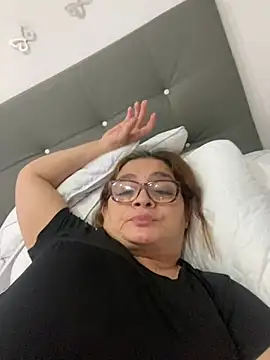 Snapshot of AntonellaAlondra4 chatting on March 3, 7:06 pm AntonellaAlondra4 online show from March 3, 7:06 pm