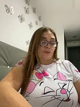 Snapshot of AntonellaAlondra4 chatting on March 15, 3:29 am AntonellaAlondra4 online show from March 15, 3:29 am