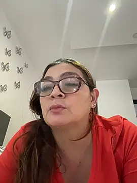 AntonellaAlondra4 online show from May 3, 9:21 pm
