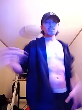 Snapshot of dampda chatting on April 5, 2:36 pm dampda online show from April 5, 2:36 pm