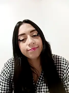 Snapshot of AlondraMendez chatting on September 27, 5:56 am AlondraMendez online show from September 27, 5:56 am