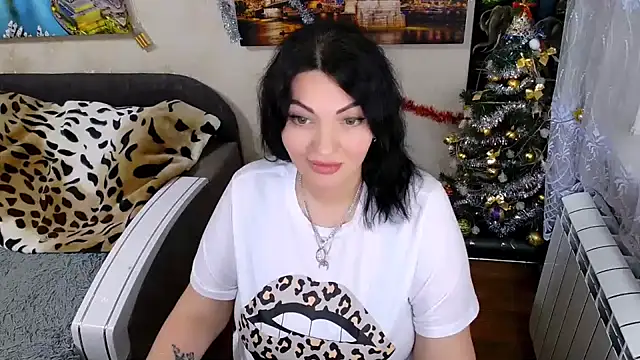 Snapshot of Lady_Boom_Wild_ chatting on January 15, 6:44 pm Lady Boom Wild online show from January 15, 6:44 pm