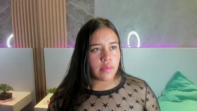 Snapshot of rose_nova chatting on January 10, 6:17 pm rose nova online show from January 10, 6:17 pm