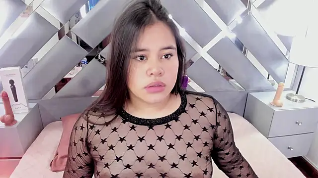 rose nova online show from October 6, 7:44 pm